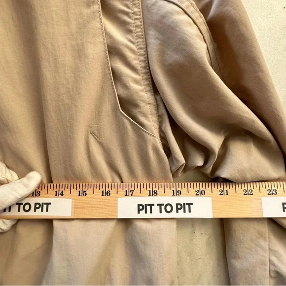 Alpha Tauri || Long Line Trench Coat Performance in Cream Large - Picture 7 of 10